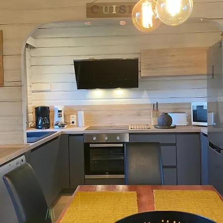 De Charme * 罗谢豪